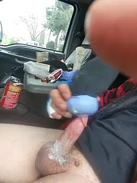 Snapshot of Crackkers chatting on 03.14.25 Crackkers online show from 03.14.25