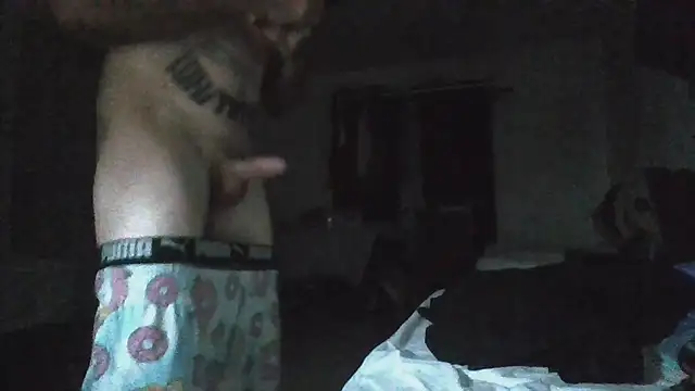 Snapshot of Crackkers chatting on 10.15.25 Crackkers online show from 10.15.25