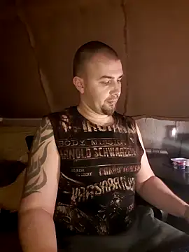 Foxyshaved online show from 01.29.25