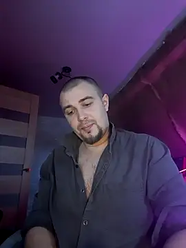 Foxyshaved online show from 03.19.25