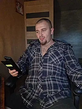 Foxyshaved online show from 09.21.25