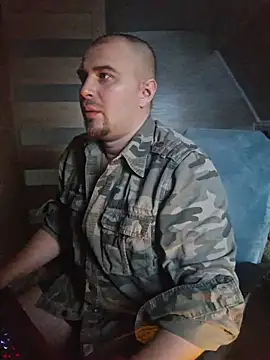 Foxyshaved online show from 11.16.25