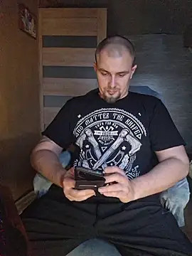 Foxyshaved online show from 12.01.25