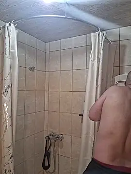 Snapshot of Foxyshaved chatting on 02.01.26 Foxyshaved online show from 02.01.26