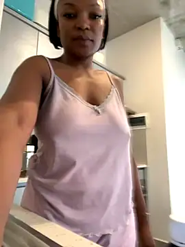 slimcateee online show from 11.10.25