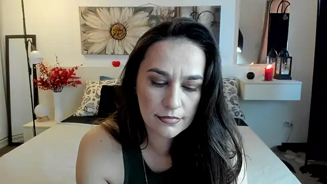Snapshot of JoyCasidy chatting on 04.25.26 JoyCasidy online show from 04.25.26