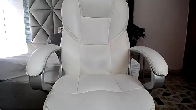 nina pons online show from 01.23.25