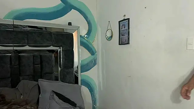 Hells bells online show from 11.01.25