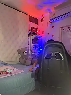 ZarahEvans online show from 02.16.26