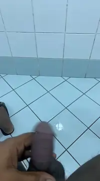 Snapshot of SLhotman chatting on 03.17.25 SLhotman online show from 03.17.25