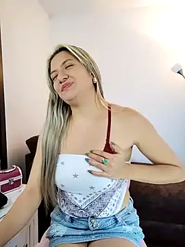 valeriahunter1 online show from 12.17.24