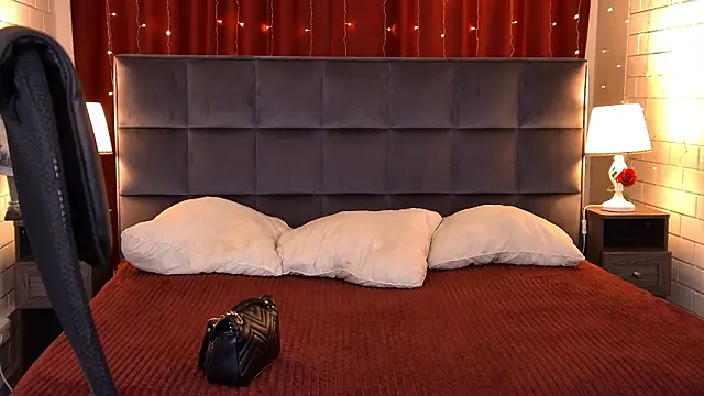 KimberlyMaran online show from 02.14.26