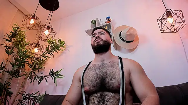 SebastianVilla  online show from 07.17.26
