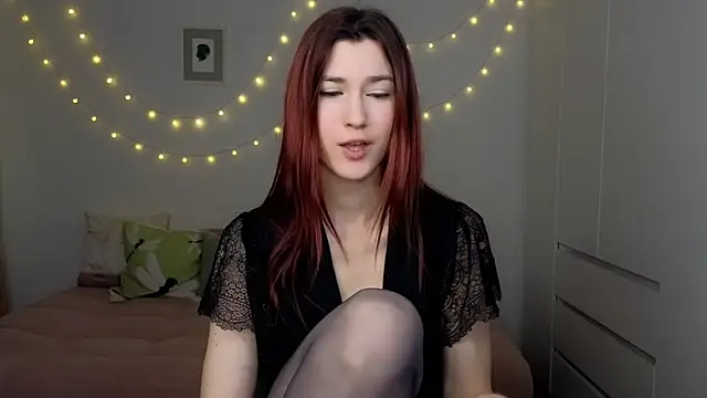 AliciaNewell online show from 02.18.26