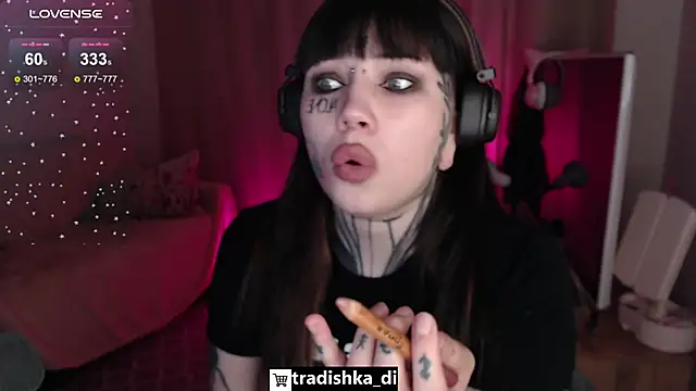 tradishka online show from 11.14.25