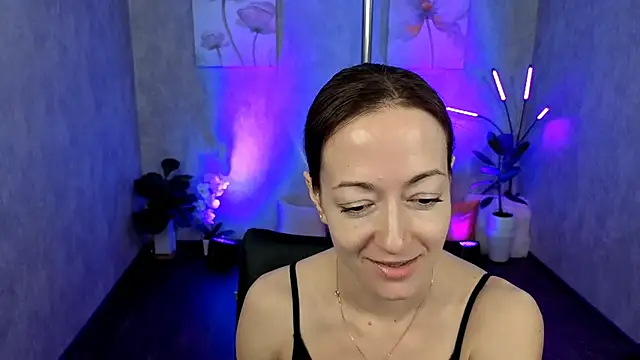 Snapshot of kimberlyray777 chatting on 02.18.25 kimberlyray777 online show from 02.18.25
