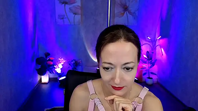 Snapshot of kimberlyray777 chatting on 03.15.25 kimberlyray777 online show from 03.15.25