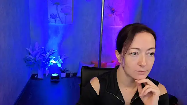 Snapshot of kimberlyray777 chatting on 09.17.25 kimberlyray777 online show from 09.17.25
