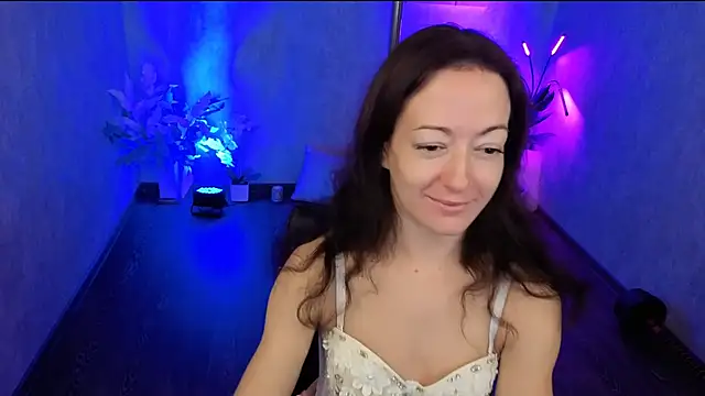 Snapshot of kimberlyray777 chatting on 10.01.25 kimberlyray777 online show from 10.01.25