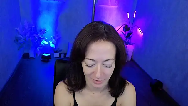 Snapshot of kimberlyray777 chatting on 10.23.25 kimberlyray777 online show from 10.23.25