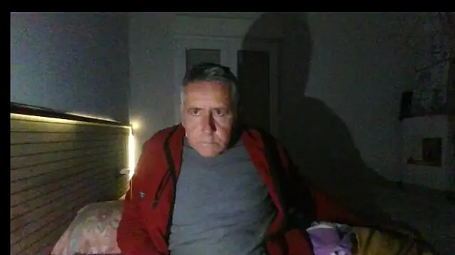 Snapshot of parejamlga58 chatting on 02.14.26 parejamlga58 online show from 02.14.26