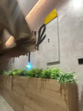 Emilia Bakerr online show from 01.20.25