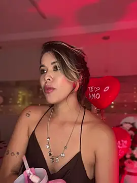 Emilia Bakerr online show from 02.14.25