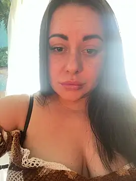 DaisyStreet online show from 04.14.26