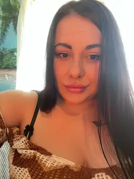 DaisyStreet online show from 04.15.26