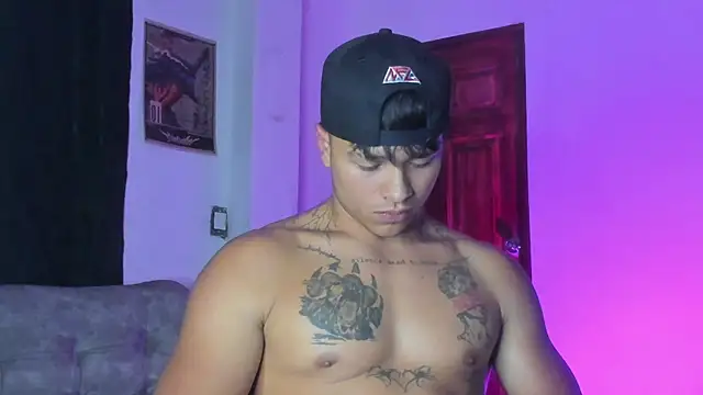 Dominic Biker   online show from 04.04.26