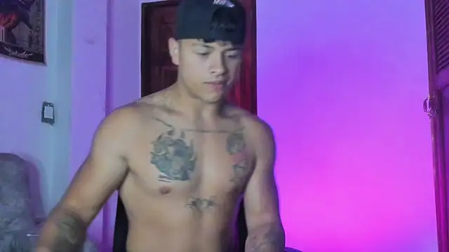 Dominic Biker   online show from 04.06.26