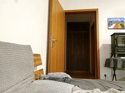 noidentiti online show from 03.21.25