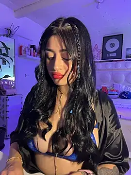 lucianaroy online show from 04.08.26