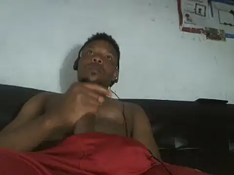 hugo3918  online show from 02.20.25