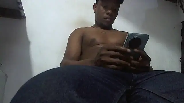 hugo3918  online show from 10.14.25