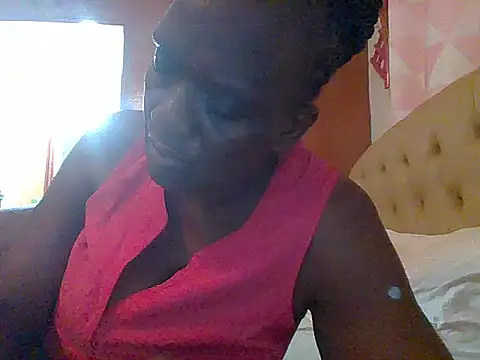 Snapshot of Shaz_brown chatting on 07.19.26 Shaz brown online show from 07.19.26