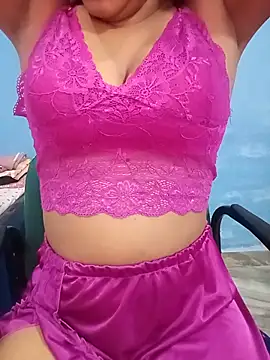 Snapshot of Gulabo-jaan chatting on 06.16.26 Gulabo-jaan online show from 06.16.26