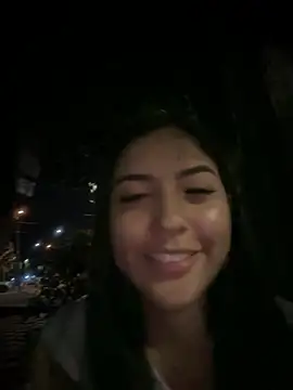 Snapshot of MarianaBenz chatting on 01.21.25 MarianaBenz online show from 01.21.25