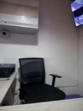 Snapshot of MarianaBenz chatting on 12.19.25 MarianaBenz online show from 12.19.25