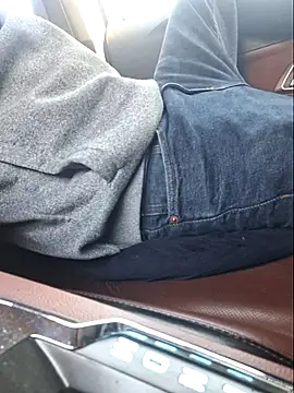 Sting21  online show from 04.18.26