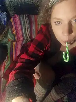 Snapshot of shadow199393 chatting on 12.22.24 shadow199393 online show from 12.22.24