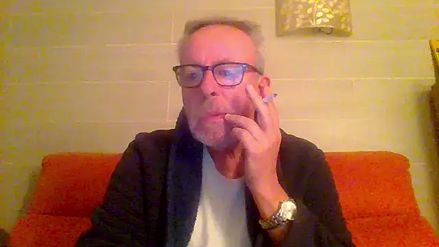 Snapshot of tuggy59 chatting on 02.11.26 tuggy59 online show from 02.11.26