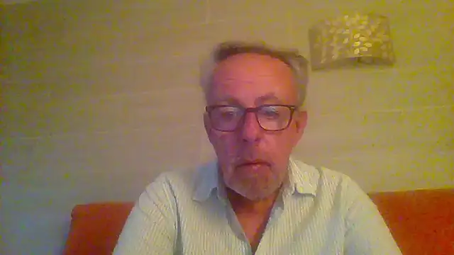 Snapshot of tuggy59 chatting on 04.18.26 tuggy59 online show from 04.18.26