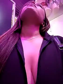 marena saenz online show from 12.12.24