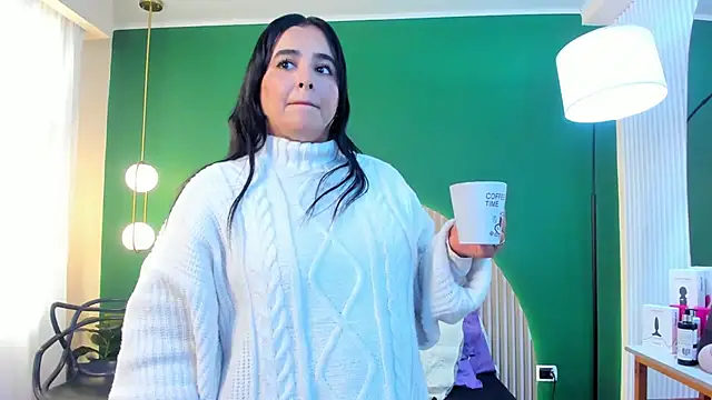 taylor bennet online show from 12.04.25