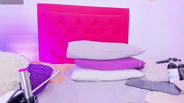 Sofia Girl  online show from 01.31.25