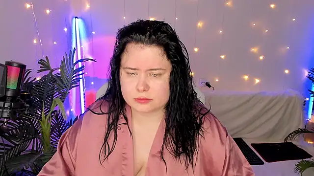 Akemi BBW online show from 12.21.24