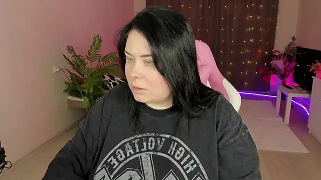 Akemi BBW online show from 09.24.25