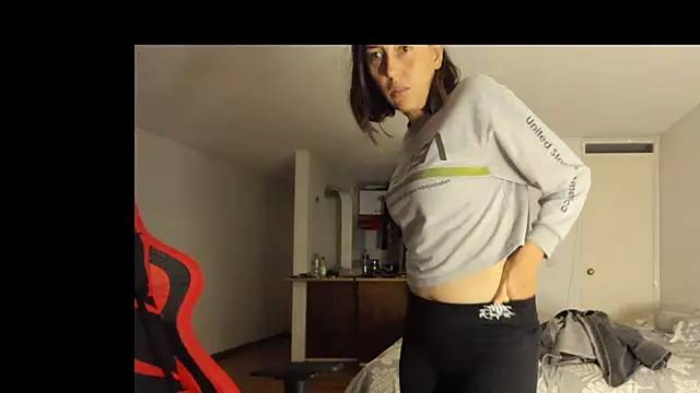 zoe jeane beker online show from 02.09.25