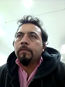 Snapshot of maxAnderson_1 chatting on 02.12.26 maxAnderson 1 online show from 02.12.26